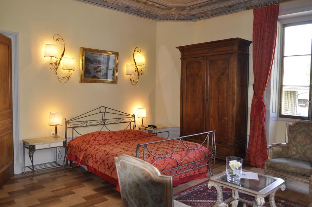 Hotel Du Parc - Manoir Du Baron Blanc Faverges Quarto foto